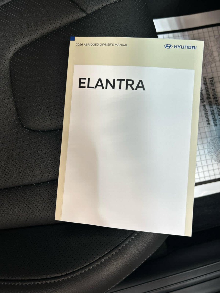 New 2026 Hyundai Elantra SEL Sport FWD image 30