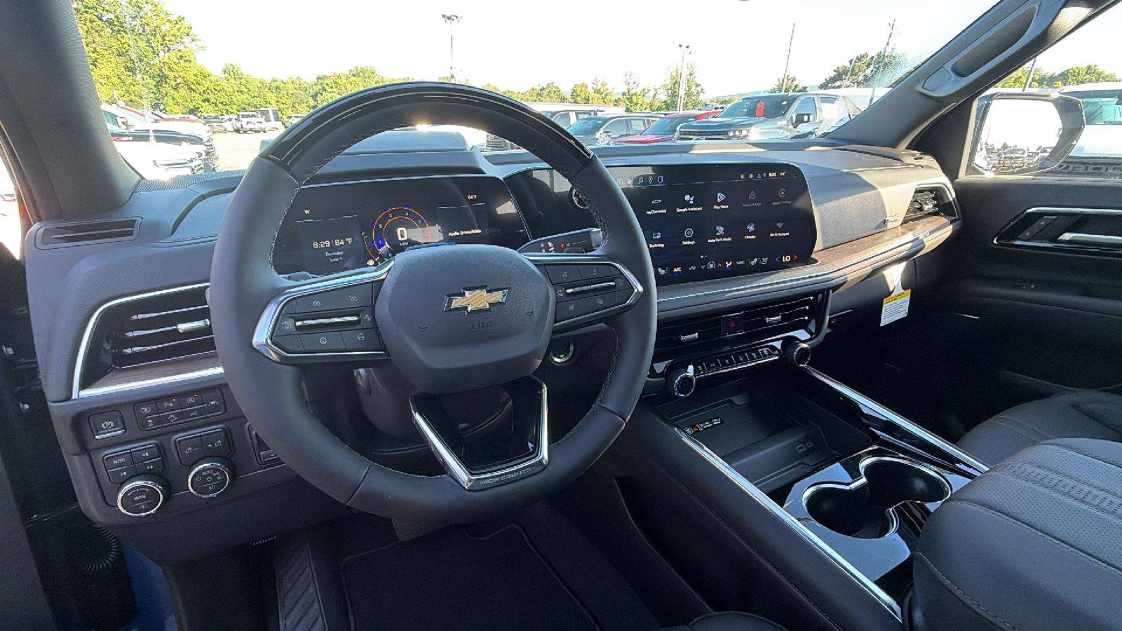 New 2026 Chevrolet Tahoe High Country AWD/4WD image 12