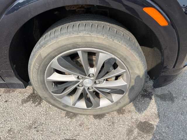 Used 2021 Buick Encore GX Select w/ LPO, Active Lifestyle Package AWD/4WD image 9