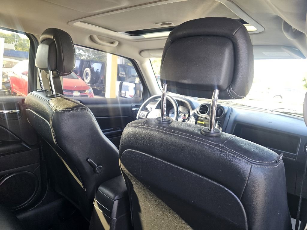 Used 2017 Jeep Patriot High Altitude image 32