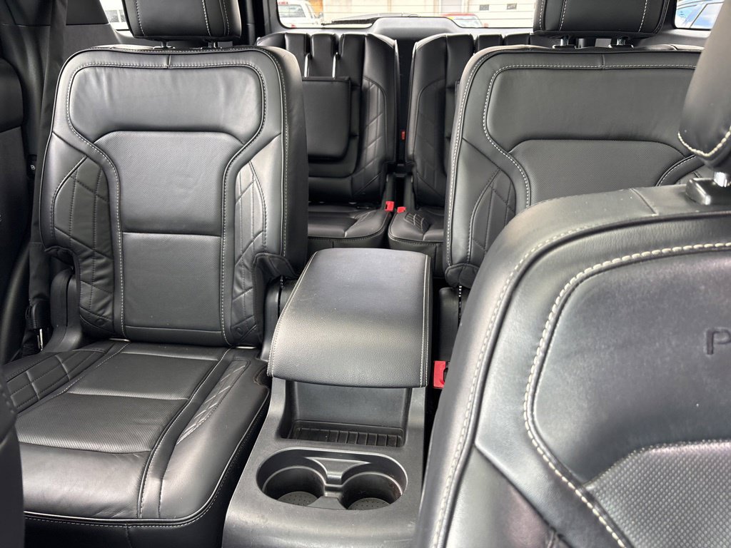 Used 2019 Ford Explorer Platinum AWD/4WD image 27