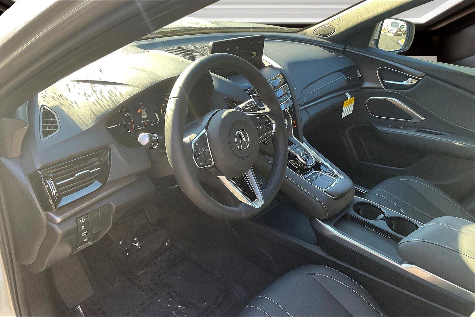 New 2025 Acura RDX SH-AWD image 6