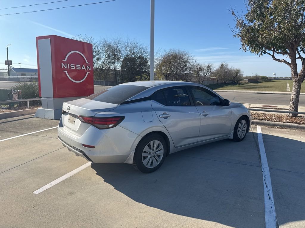 Used 2020 Nissan Sentra S w/ Trunk Package image 3
