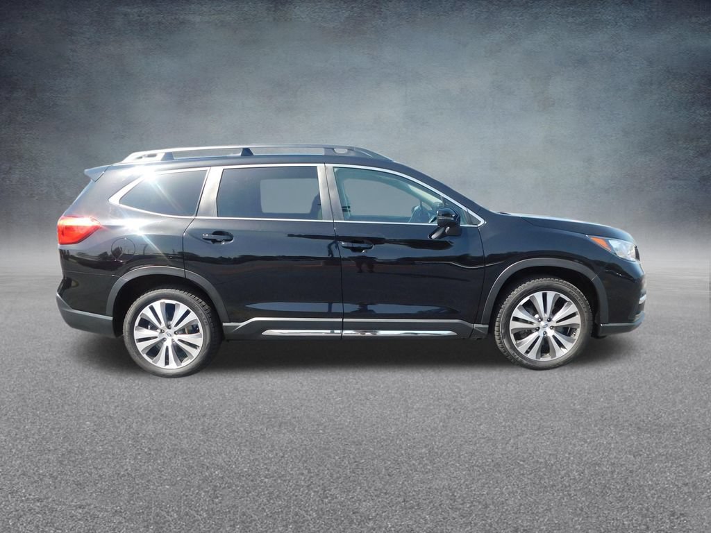 Used 2022 Subaru Ascent Limited AWD/4WD image 2