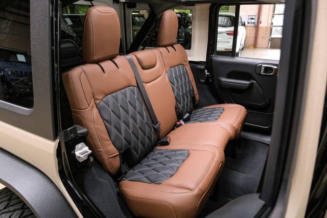 Used 2024 Jeep Wrangler Unlimited Sport image 77