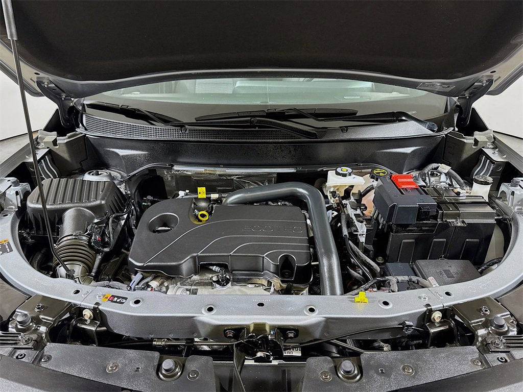 Certified 2025 Chevrolet Equinox LT image 28