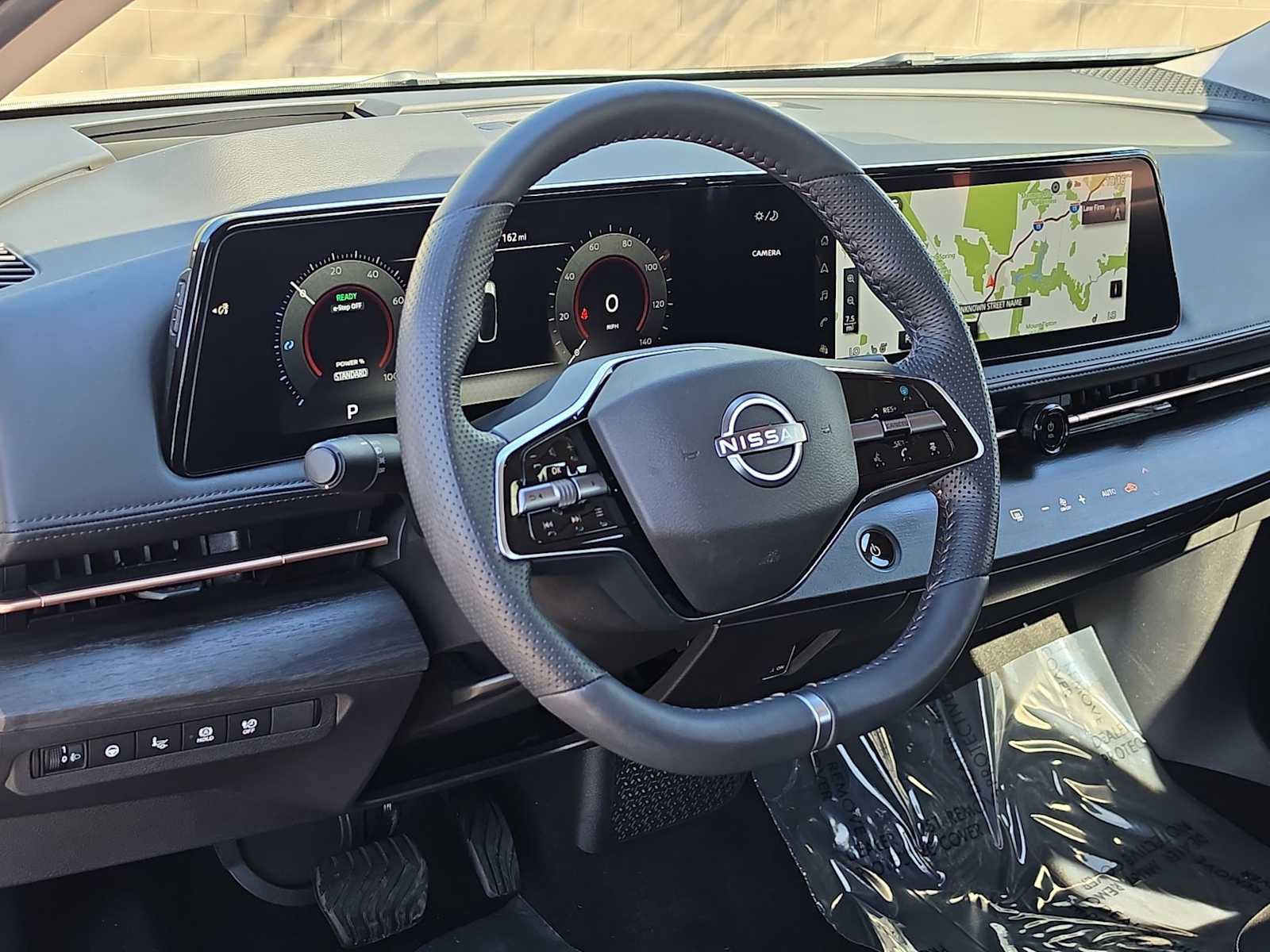 Used 2024 Nissan Ariya FWD video 2