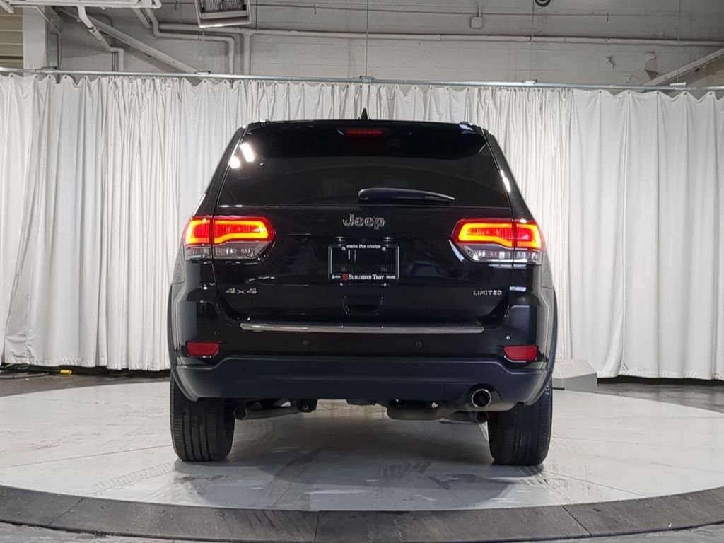 Used 2020 Jeep Grand Cherokee Limited AWD/4WD image 16