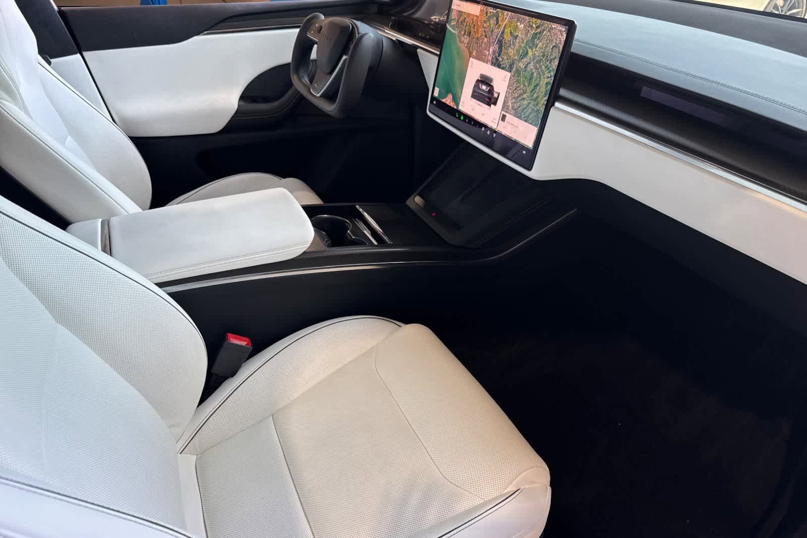 Used 2022 Tesla Model X Plaid AWD/4WD image 18