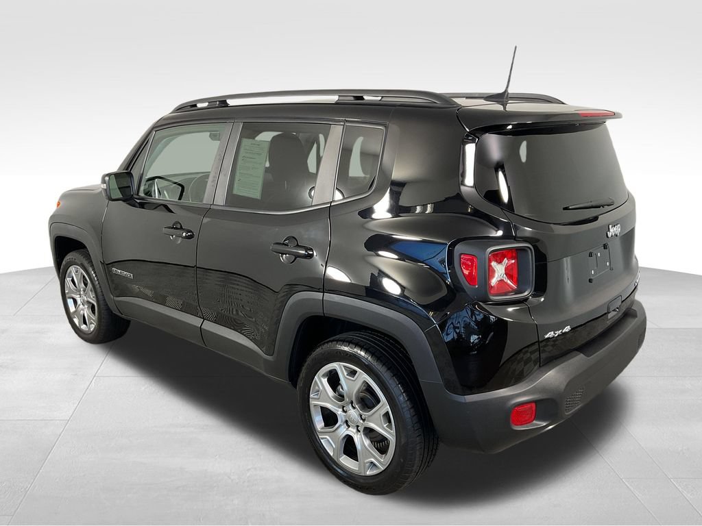 Used 2023 Jeep Renegade Limited w/ Sun/Sound Group AWD/4WD image 7