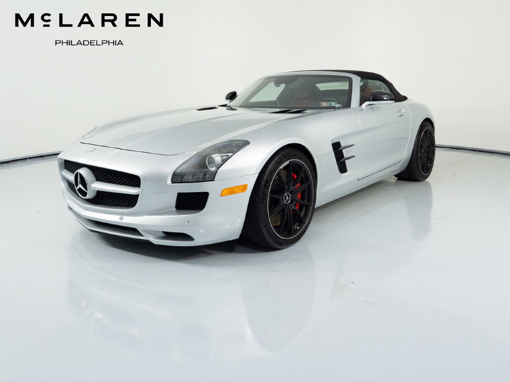 Used 2012 Mercedes-Benz SLS AMG Roadster image 2