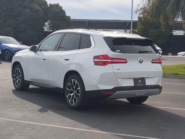 Used 2026 BMW X3 xDrive30 w/ Premium Package image 9