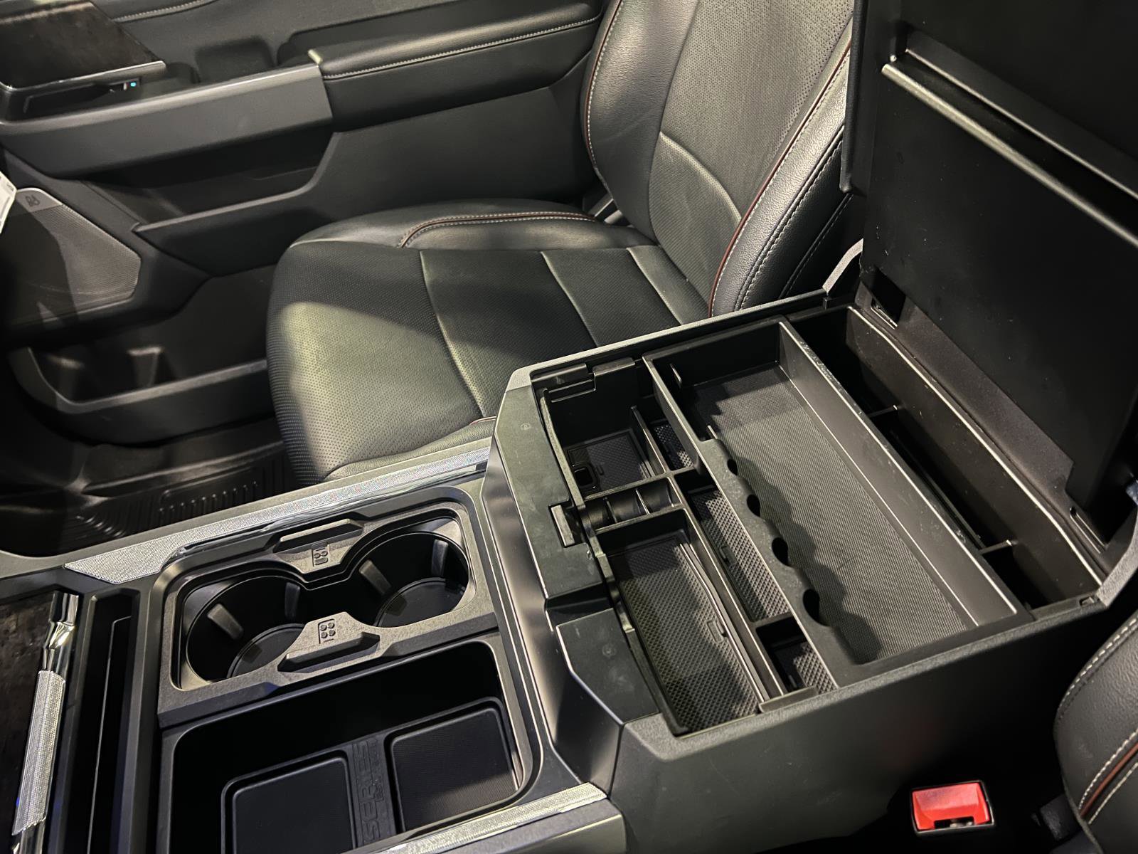 Used 2024 Ford F350 Lariat w/ Lariat Ultimate Package image 20