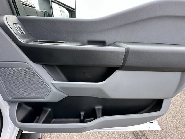 New 2026 Ford F550 4x4 Regular Cab Super Duty image 23