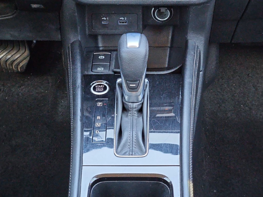 Used 2021 Nissan Kicks SV FWD image 22