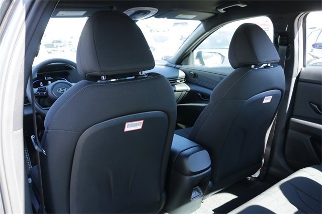Used 2026 Hyundai Elantra Sport image 19
