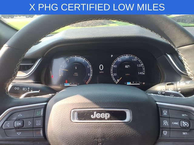 Used 2023 Jeep Grand Cherokee Altitude AWD/4WD image 18