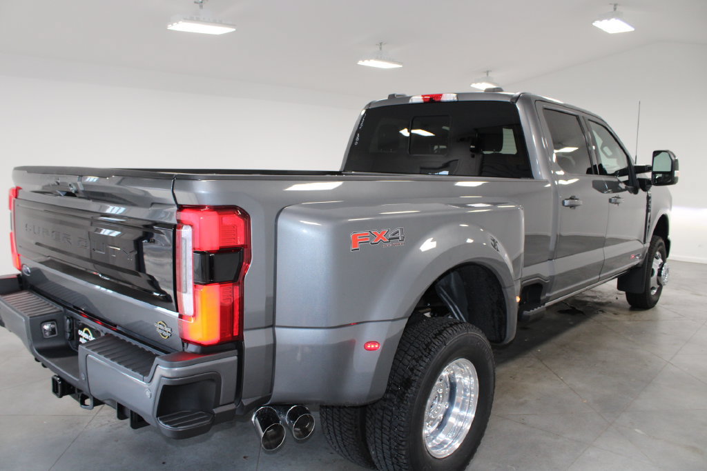 New 2026 Ford F350 Platinum AWD/4WD image 8