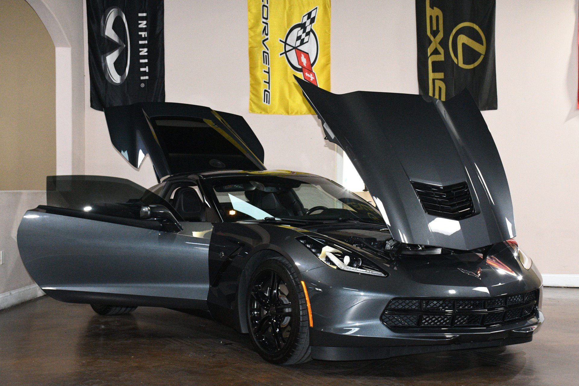 Used 2017 Chevrolet Corvette Stingray Coupe w/ 1LT RWD image 89