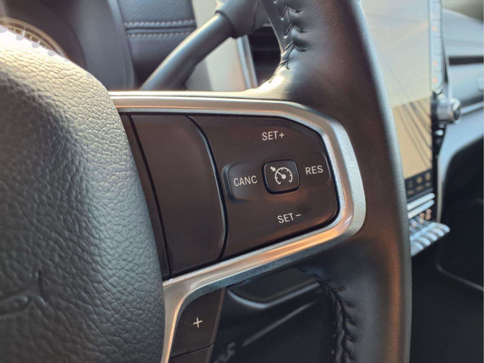 Used 2024 RAM 2500 Laramie image 20