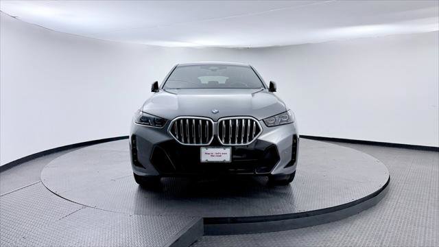 Used 2025 BMW X6 xDrive40i w/ Climate Comfort Package AWD/4WD image 13