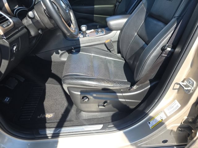 Used 2014 Jeep Grand Cherokee Summit AWD/4WD image 26