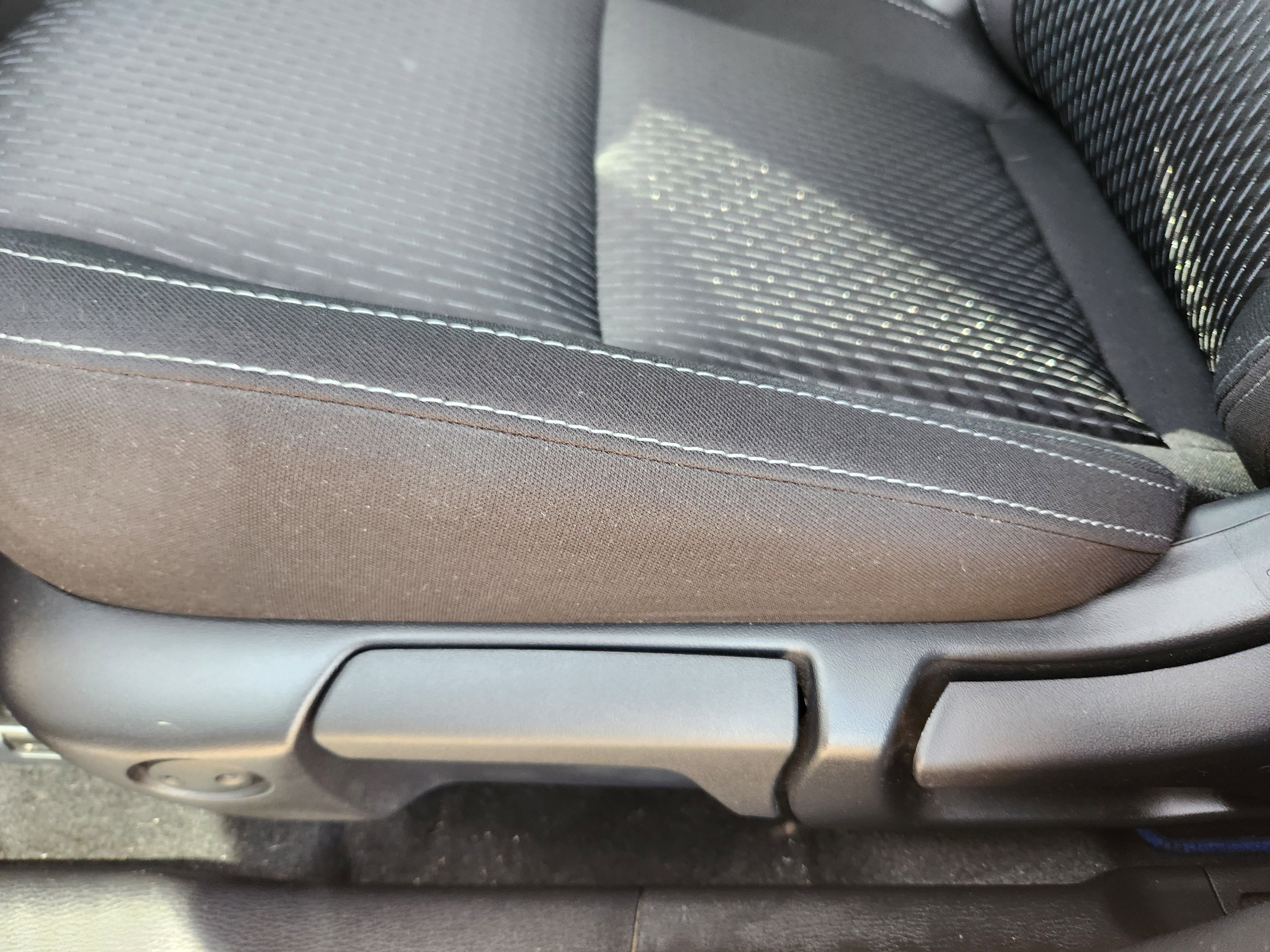 Used 2025 Mitsubishi Outlander ES AWD/4WD image 17