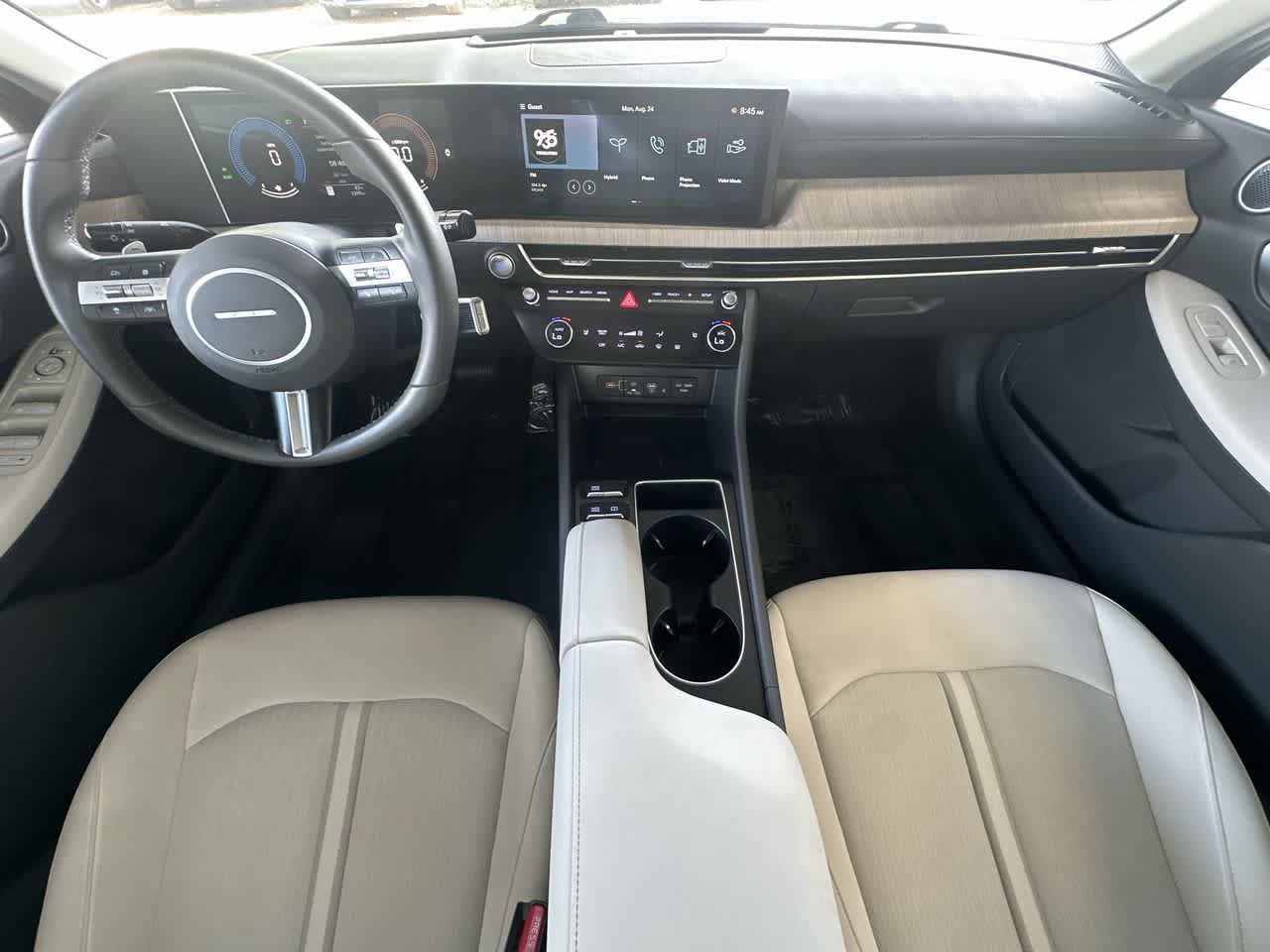 Used 2025 Hyundai Sonata SEL FWD image 24