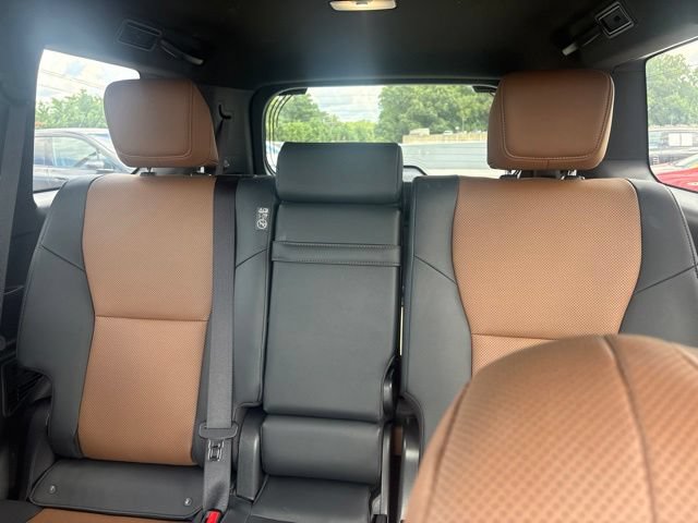 Used 2026 Lexus GX 550 w/ Accessory Package (ZB) AWD/4WD image 4