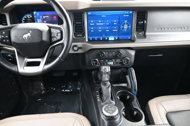 Used 2024 Ford Bronco Wildtrak AWD/4WD image 11