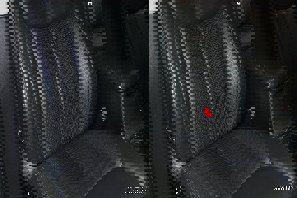 Used 2010 Cadillac DTS Premium w/ Driver Awareness Package image 16