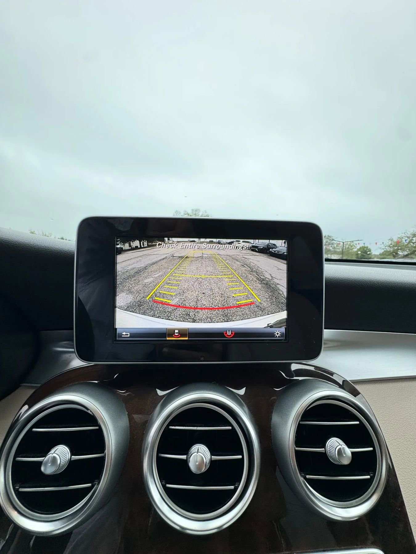 Used 2016 Mercedes-Benz GLC 300 GLC 300 Sport Utility 4D image 21