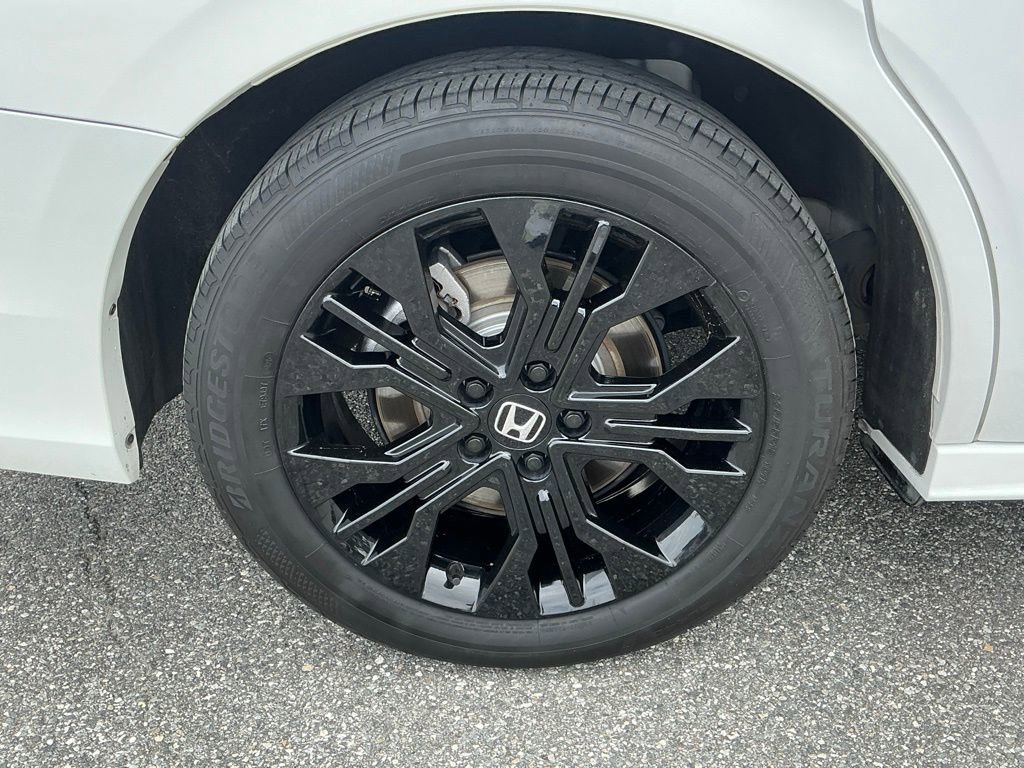 Certified 2025 Honda Odyssey Sport-L image 13