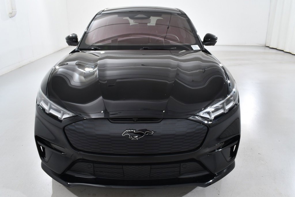 Used 2023 Ford Mustang Mach-E GT image 3