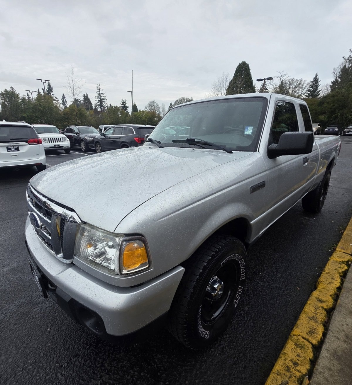 Used 2011 Ford Ranger XLT w/ Payload Pkg 2 AWD/4WD image 3