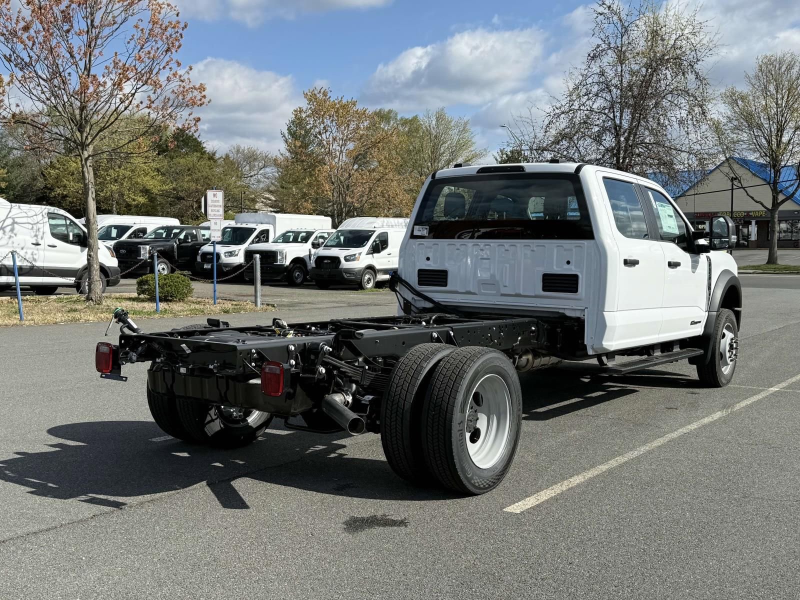 New 2025 Ford F550 4x4 Crew Cab Super Duty image 2