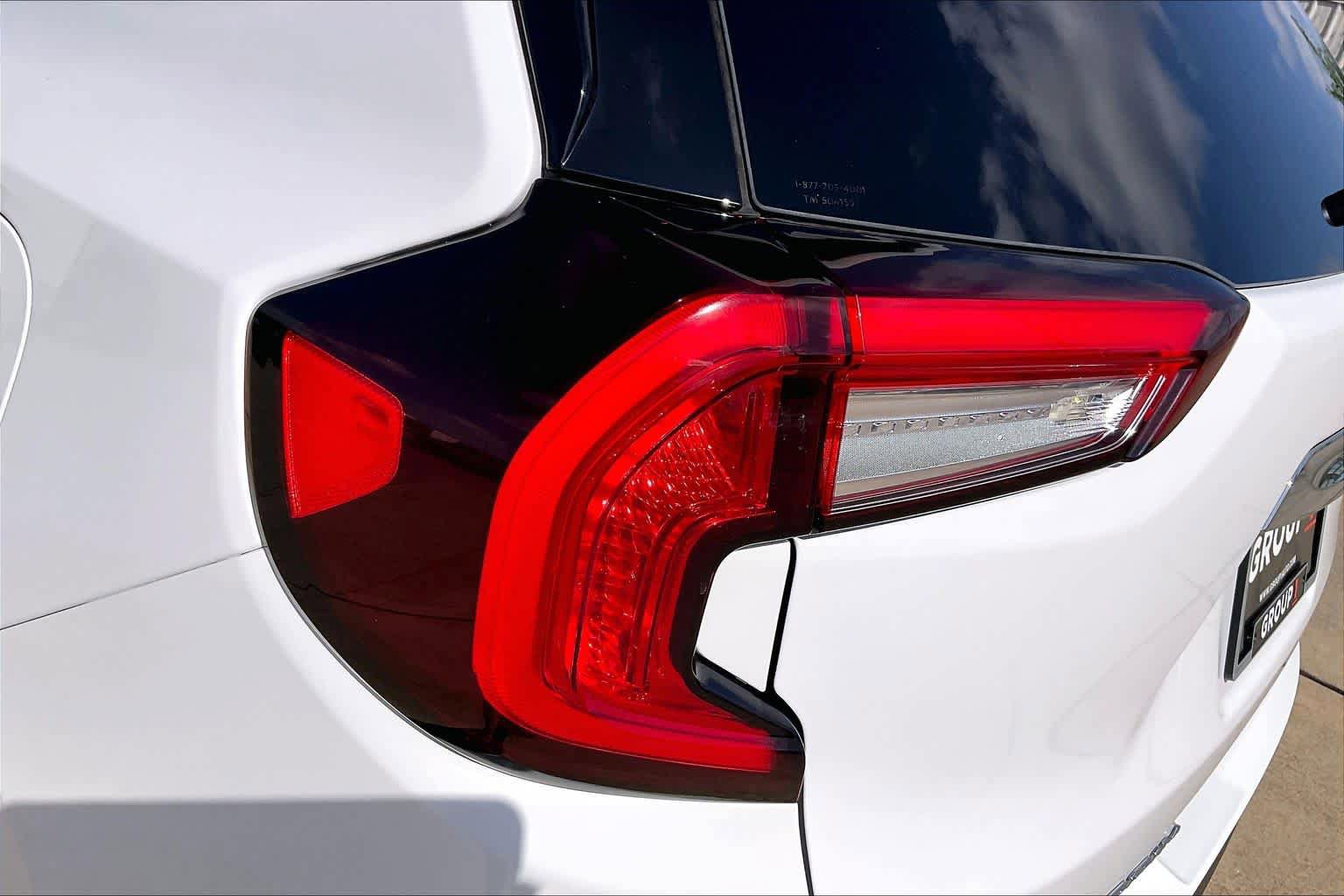 Used 2024 GMC Terrain SLE FWD image 55