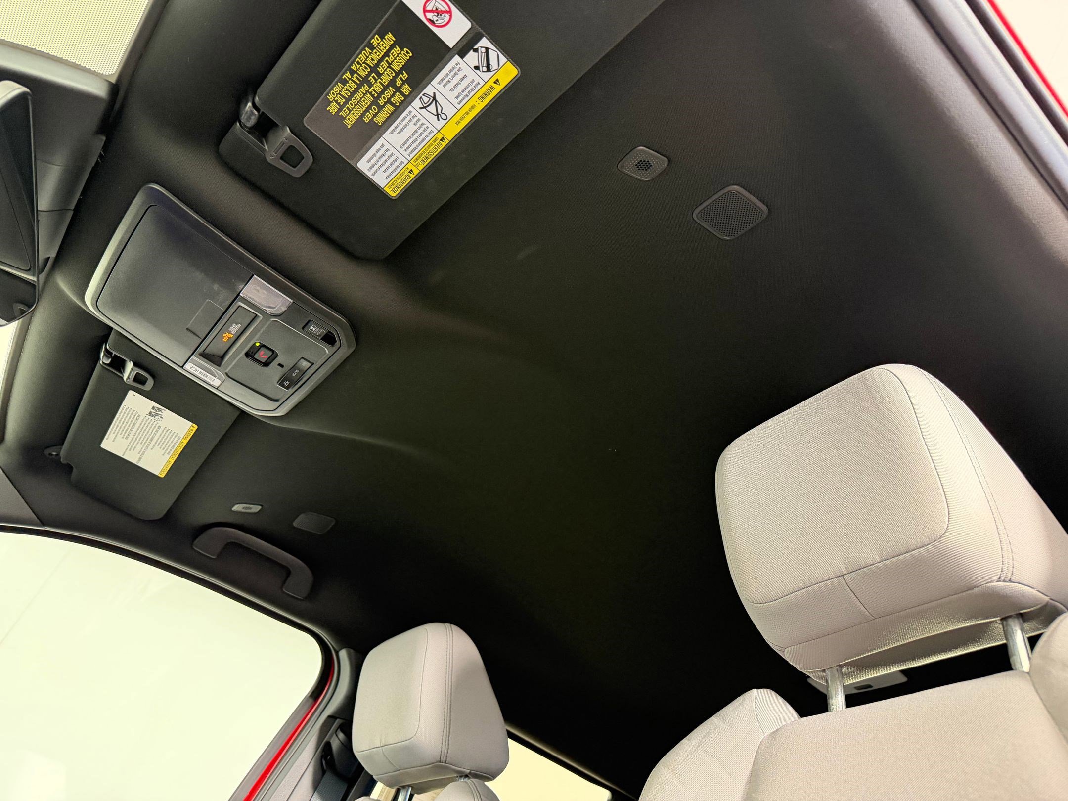 Used 2024 Toyota Tacoma SR5 AWD/4WD image 13