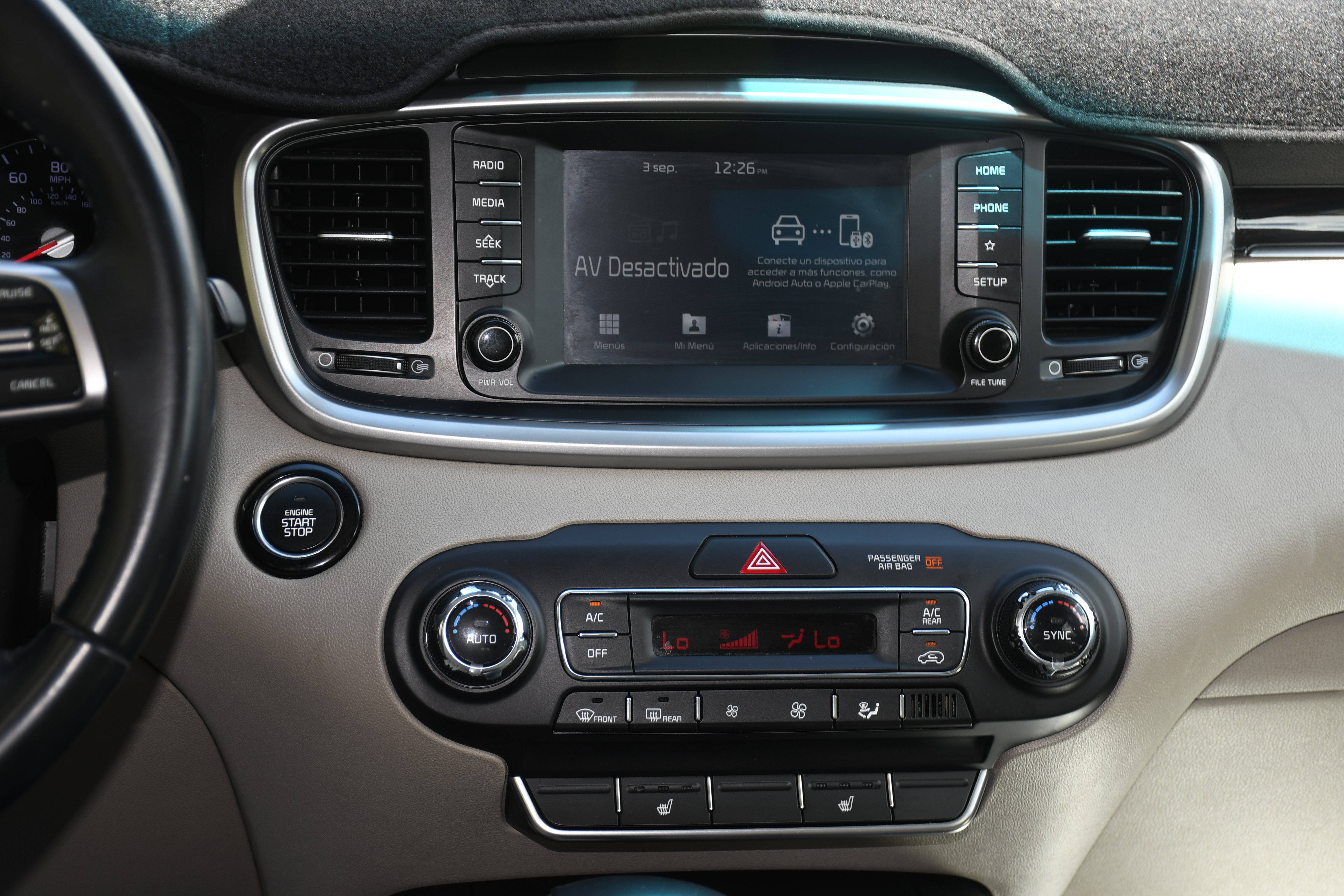 Used 2020 Kia Sorento S FWD image 17
