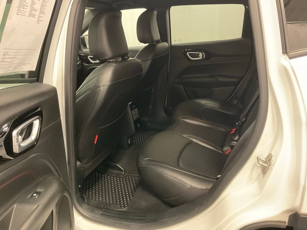 Used 2024 Jeep Compass Trailhawk image 35