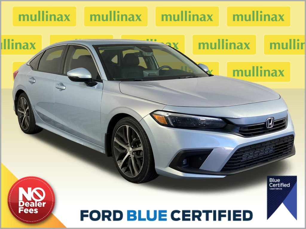 Used 2023 Honda Civic Touring image 1