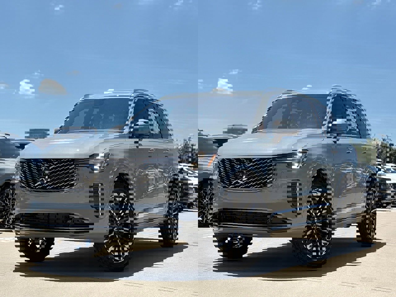 New 2026 Volvo XC90 B6 Plus w/ Protection Package Premier image 2