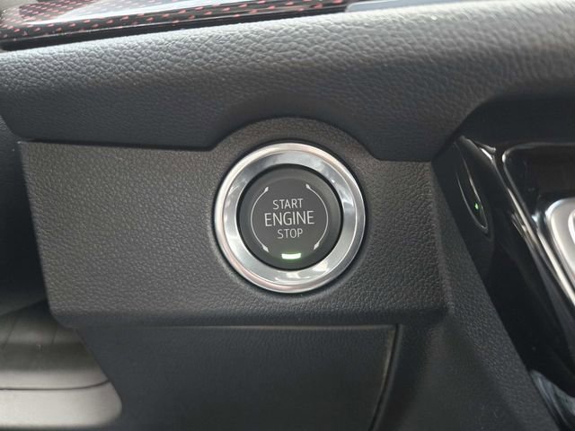 New 2026 Chevrolet Traverse RS w/ LPO, Floor Liner Package image 26