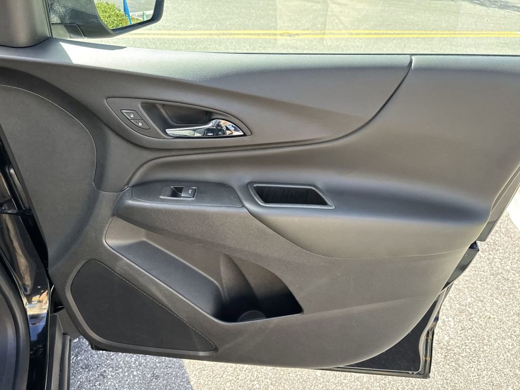 Used 2022 Chevrolet Equinox LT FWD image 43
