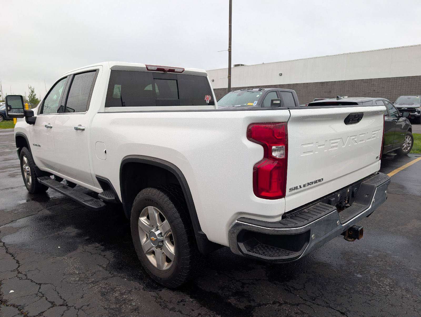 Used 2022 Chevrolet Silverado 2500 LTZ w/ LTZ Plus Package AWD/4WD image 4