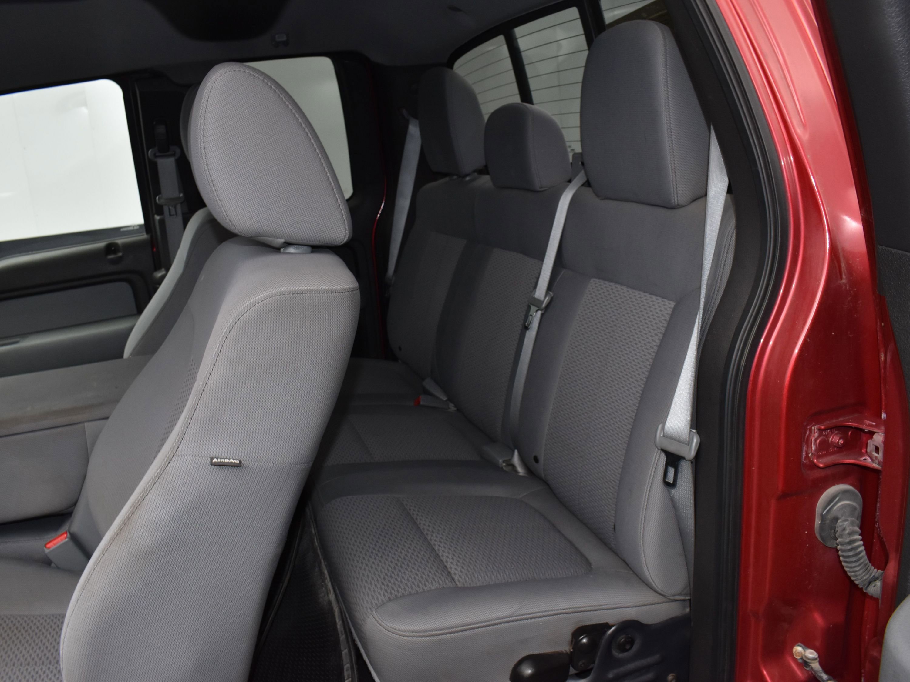 Used 2011 Ford F150 XLT w/ XTR Pkg image 16