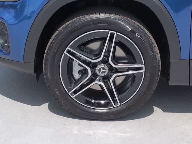 New 2026 Mercedes-Benz GLB 250 4MATIC image 14