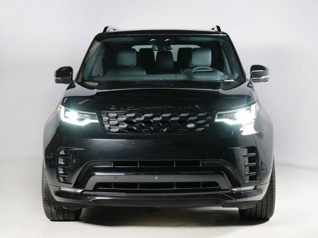 Certified 2025 Land Rover Discovery Dynamic SE AWD/4WD image 8