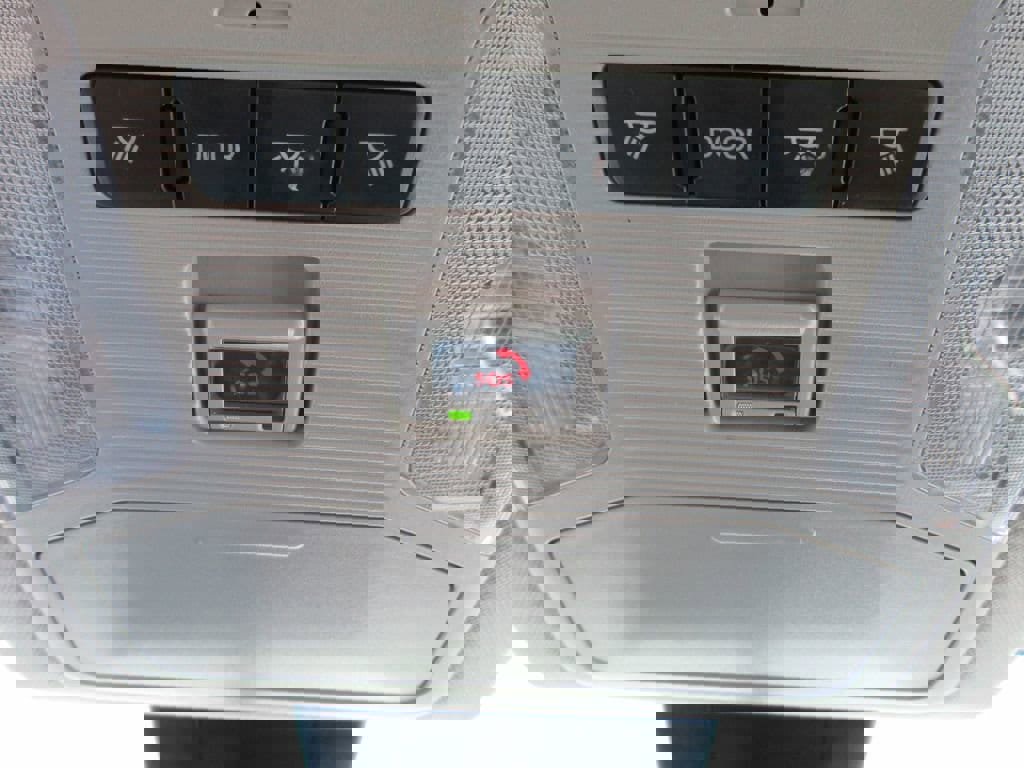 Used 2024 Toyota RAV4 Adventure image 33