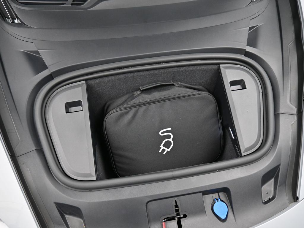 Certified 2025 Porsche Taycan image 35